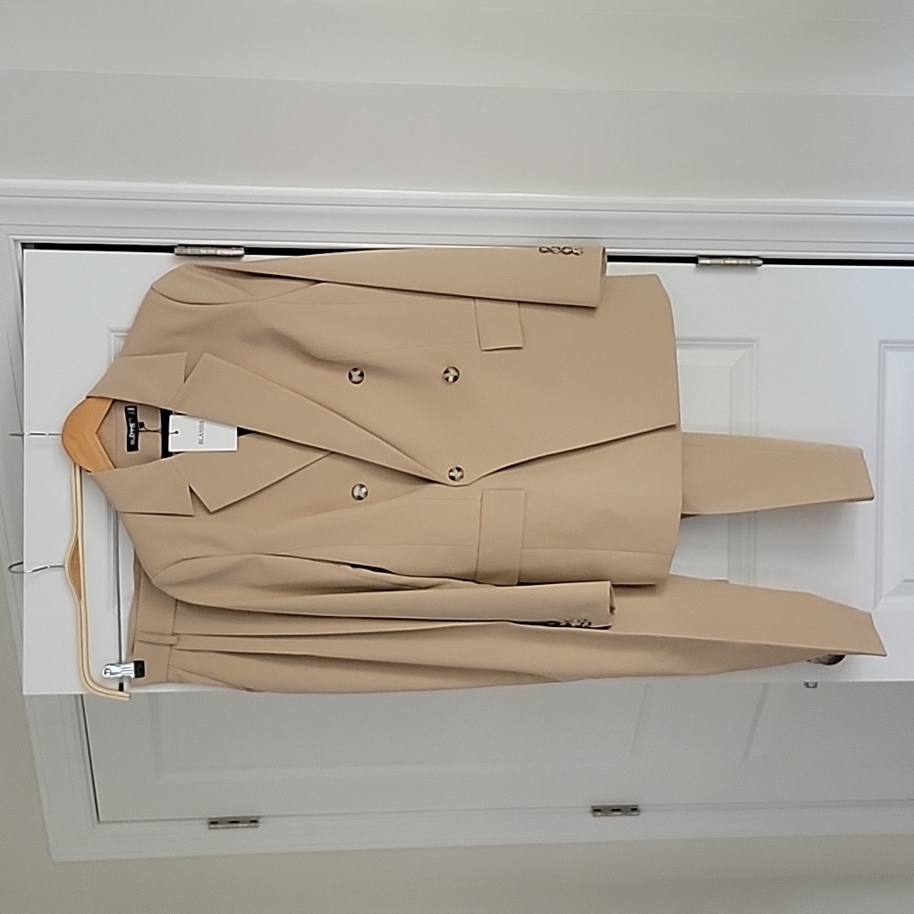 Women Suit Blaniss